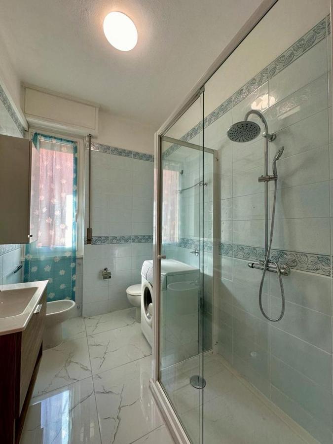 Wh - Dolce Vita - Bilocale - 5 Minuti Dal Centro - Parcheggio Gratuito - Wifi 산레모 외부 사진